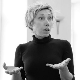 Премьера спектакля "Она разгадала убийство" состоится в ЦДКЖ 4 апреля 2026 года Премьера спектакля "Она разгадала убийство" состоится в ЦДКЖ 4 апреля 2026 года